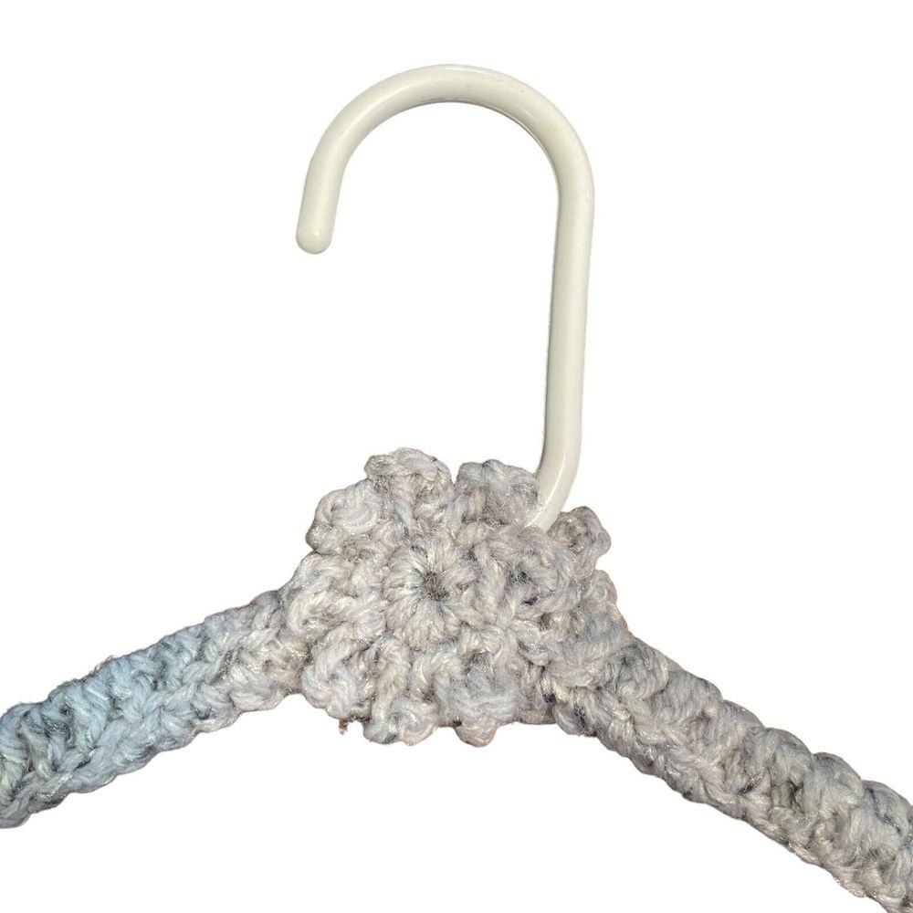 Vintage Crochet Covered Clothes Hangers Set of 3 Peach Camo Gray - Picture 12 of 13